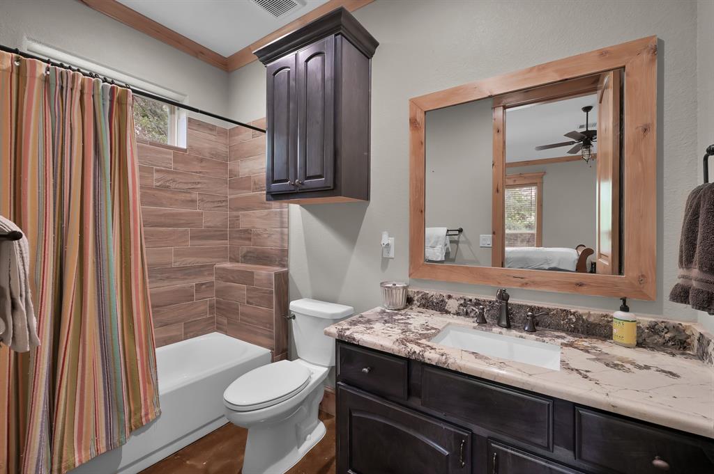 9948 Roda Drive, Conroe, Texas image 27