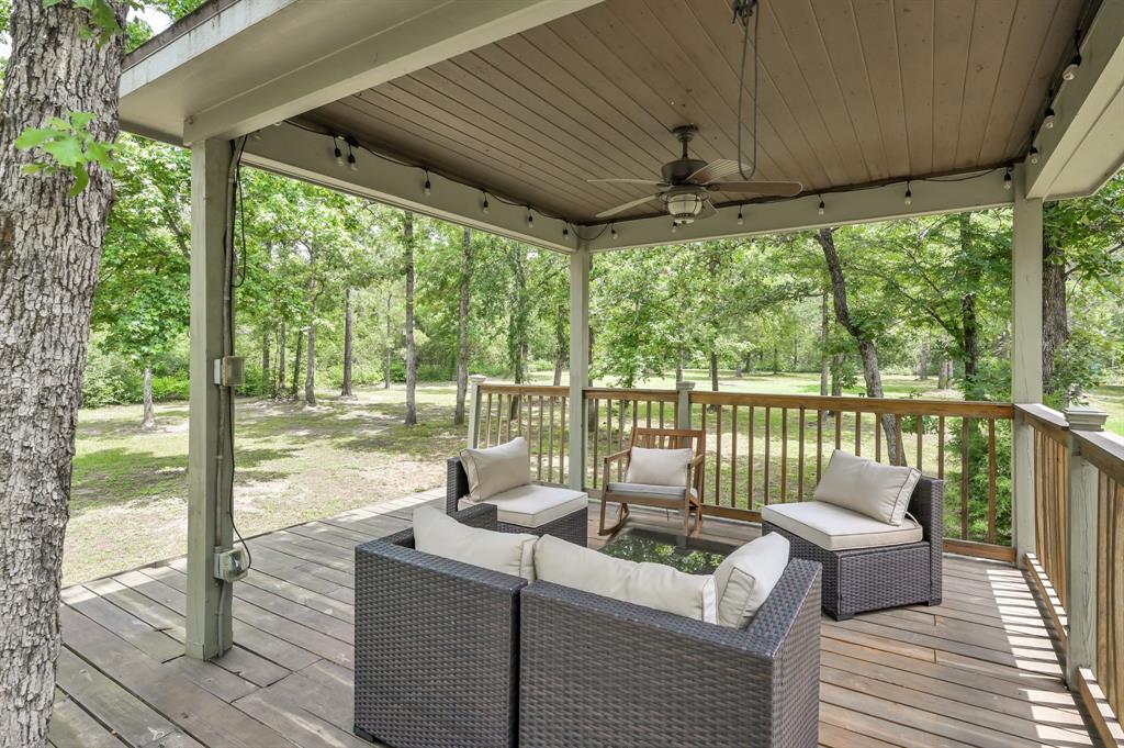 9948 Roda Drive, Conroe, Texas image 41