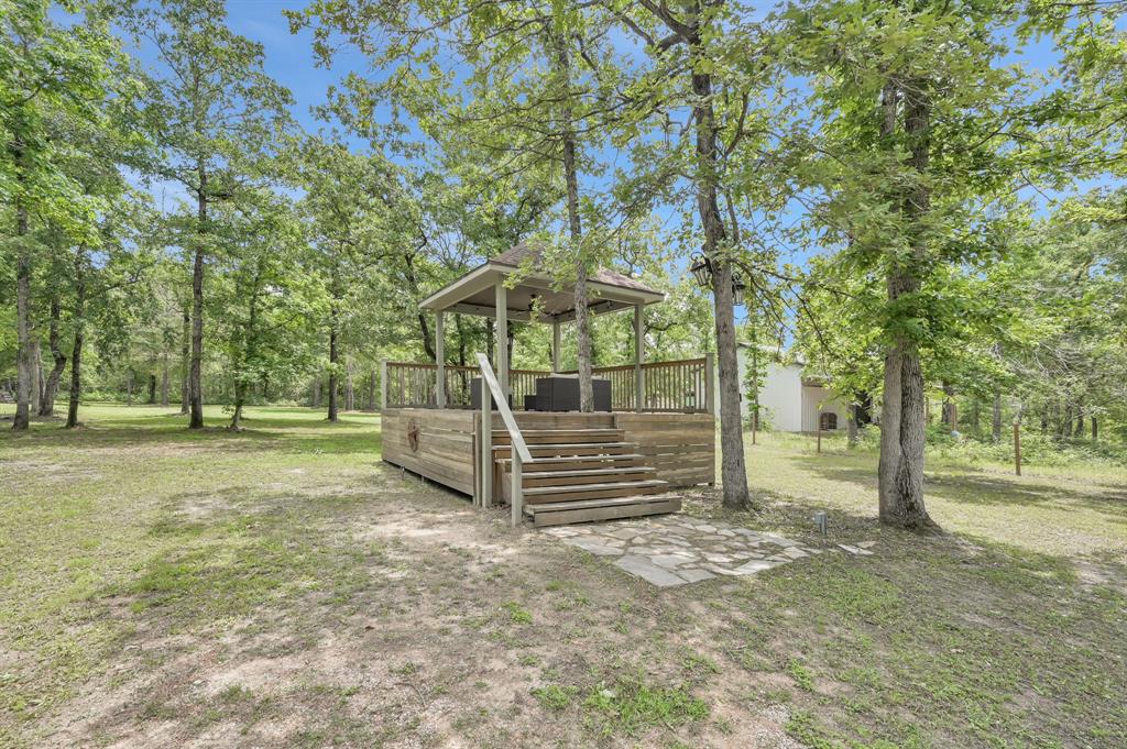 9948 Roda Drive, Conroe, Texas image 40