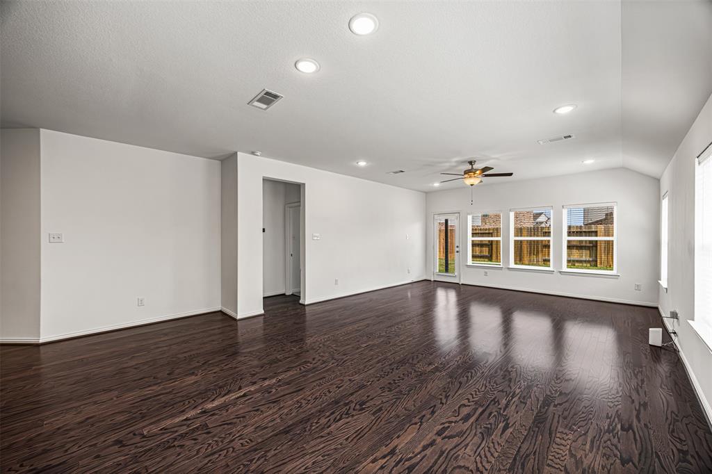21510 Monterrico Bay Drive, Cypress, Texas image 20