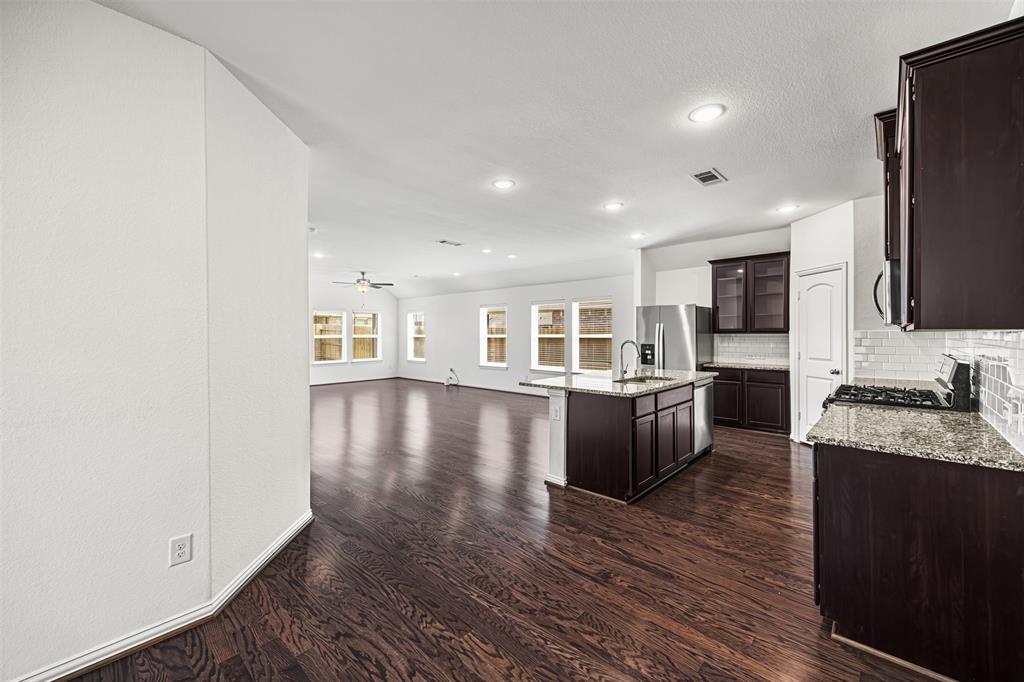 21510 Monterrico Bay Drive, Cypress, Texas image 14