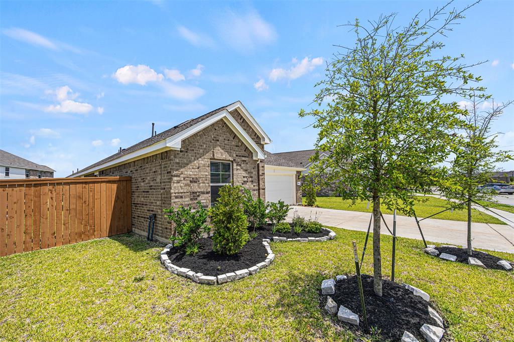 21510 Monterrico Bay Drive, Cypress, Texas image 4
