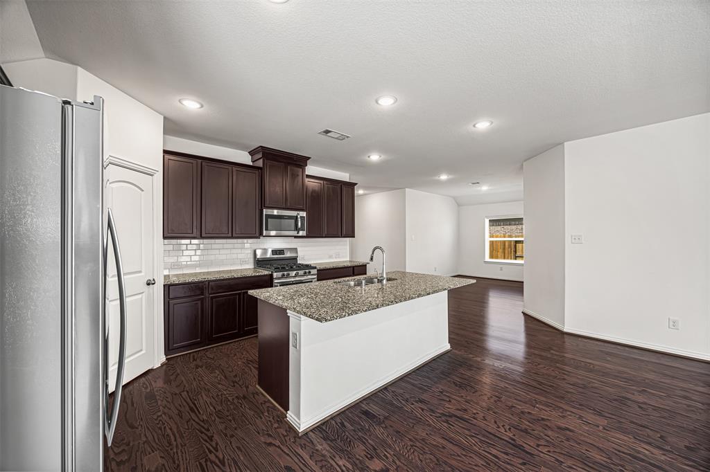 21510 Monterrico Bay Drive, Cypress, Texas image 17