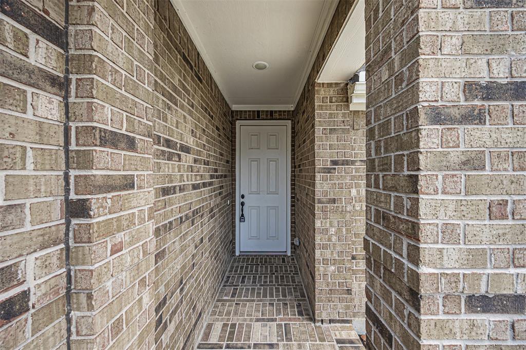 21510 Monterrico Bay Drive, Cypress, Texas image 5