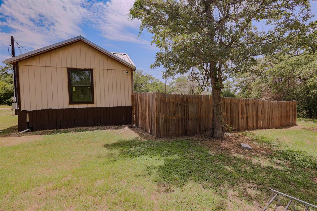 185 Cherry Cir, Somerville, Texas image 4