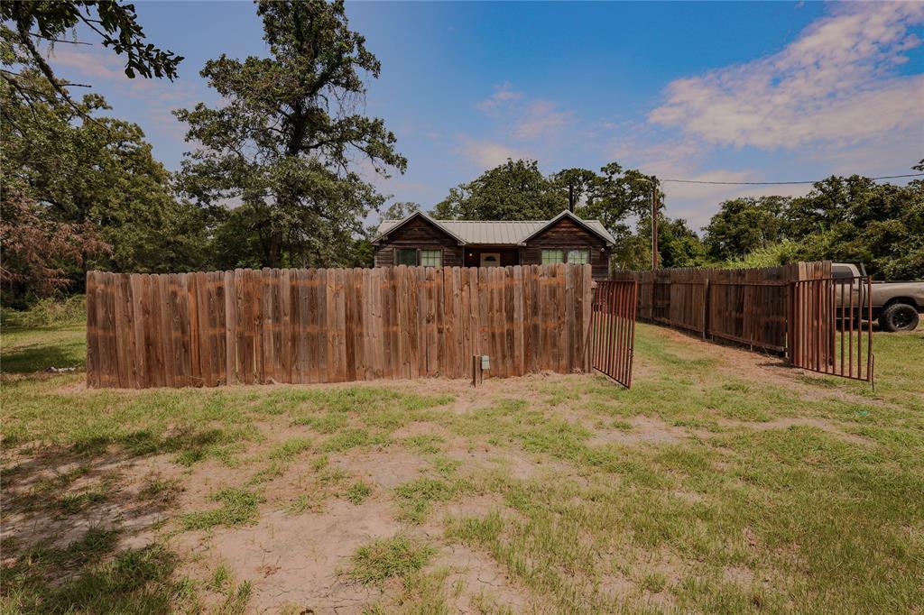 185 Cherry Cir, Somerville, Texas image 3