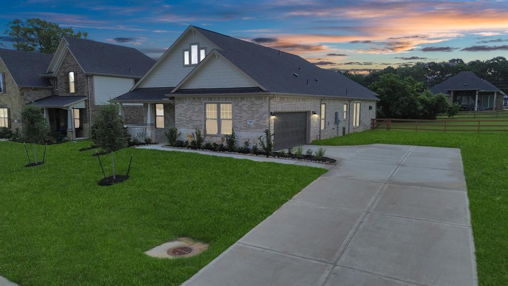 630 Running Iron Lane, Magnolia, Texas image 1