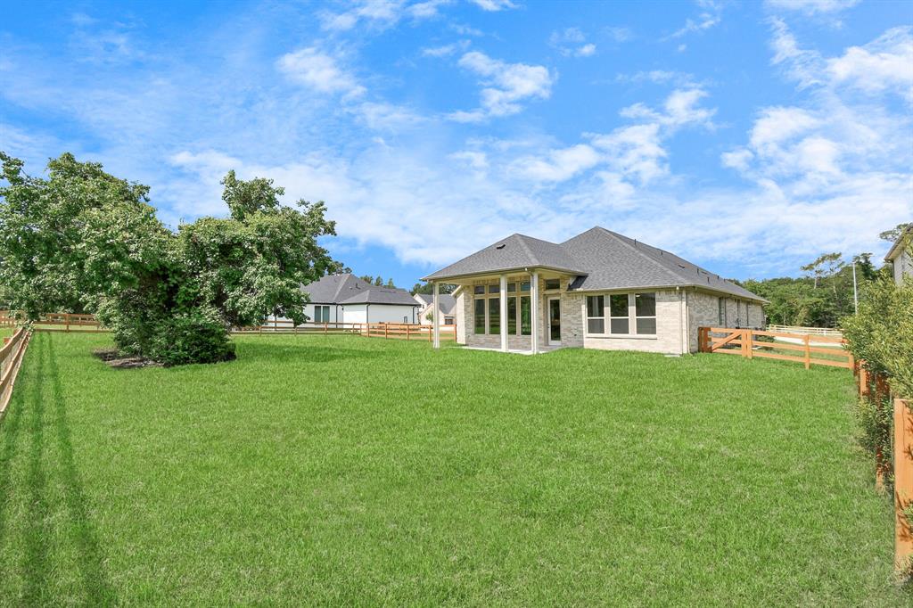 630 Running Iron Lane, Magnolia, Texas image 8