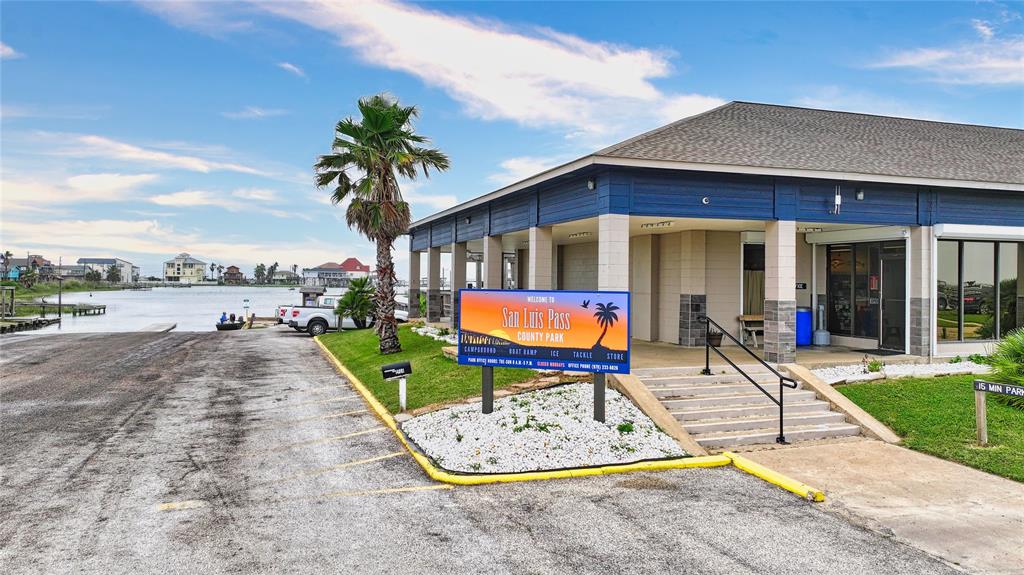 Gulf Beach Drive, Freeport, Texas image 15