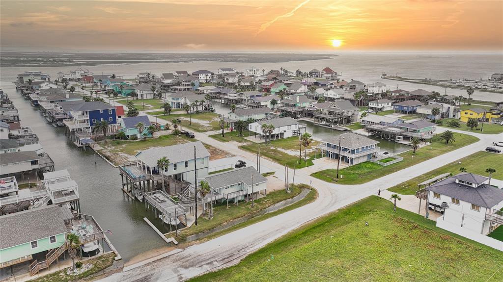 Gulf Beach Drive, Freeport, Texas image 11