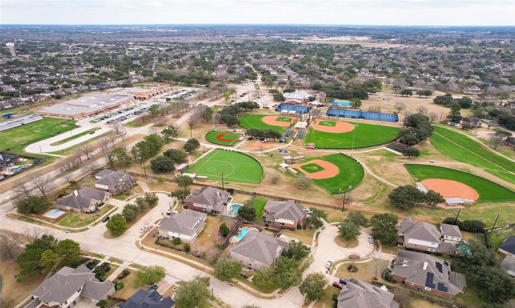 20706 Turning Leaf Lake Court, Cypress, Texas image 48