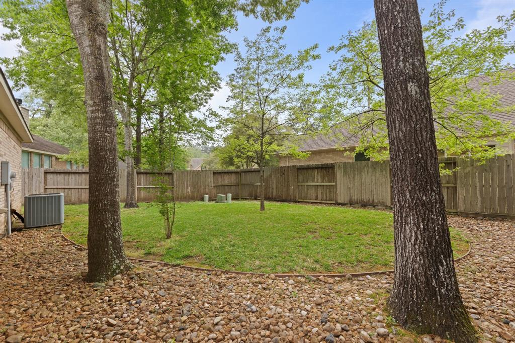 23 E Northcastle Circle, Conroe, Texas image 31