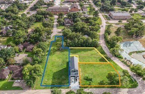 198 Quaker Drive Friendswood TX 77546