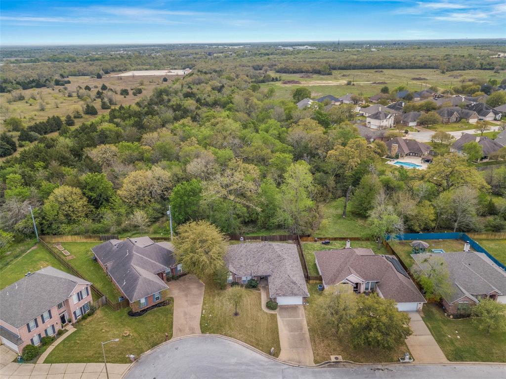 6208 Cromwell Court, Bryan, Texas image 47