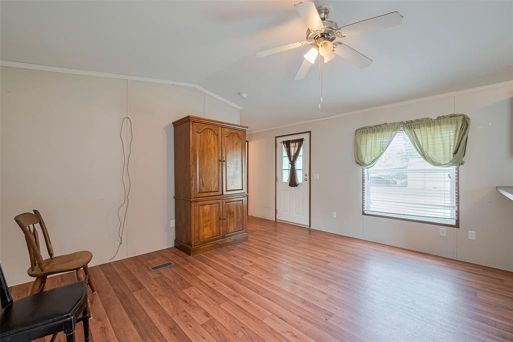 506 South Oakhurst Drive Dr, Livingston, Texas image 9