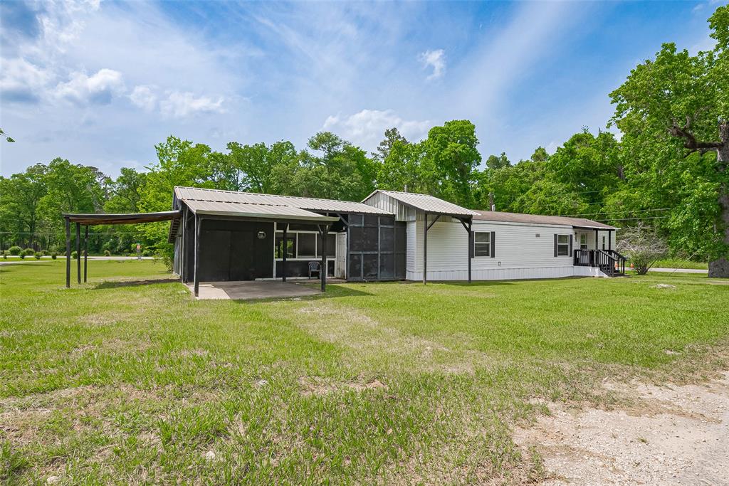 506 South Oakhurst Drive Dr, Livingston, Texas image 2
