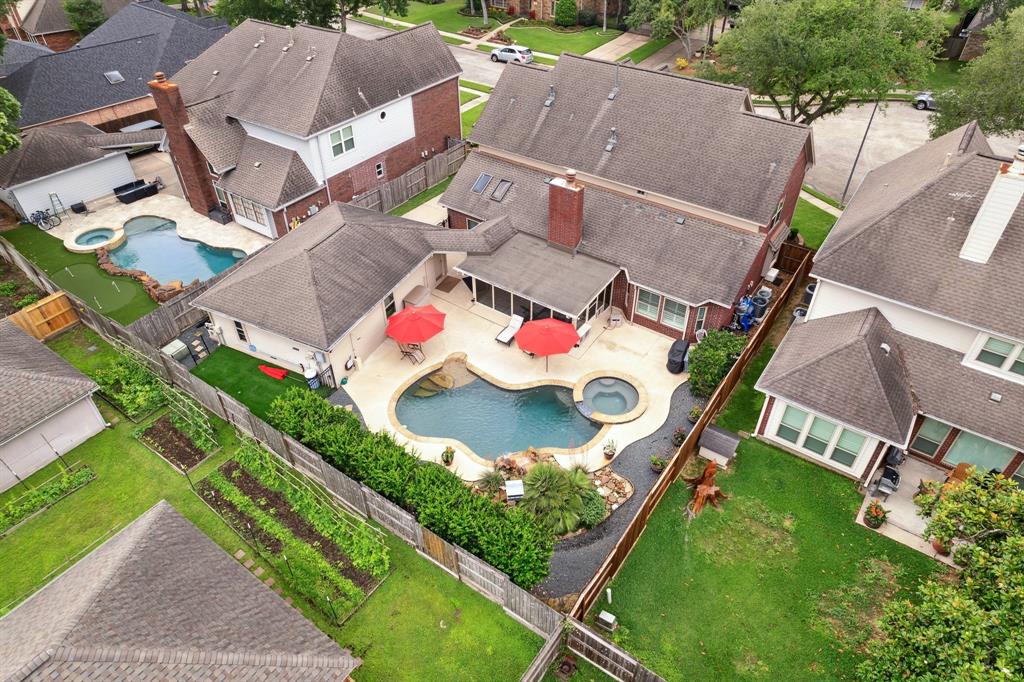 4322 Roaring Rapids Drive, Pasadena, Texas image 1
