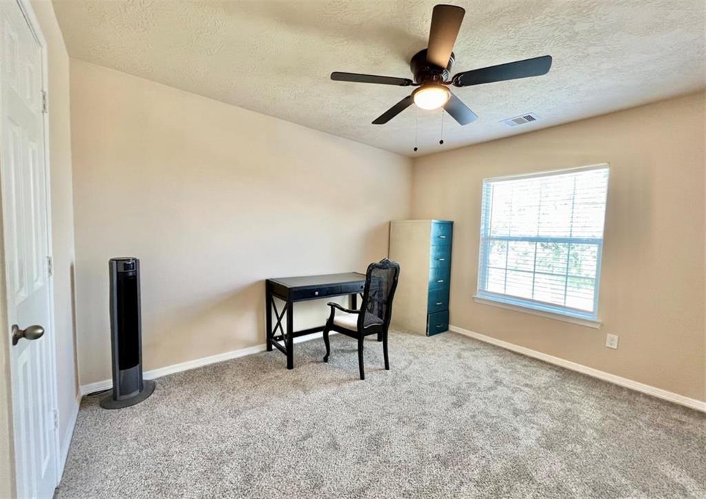 9131 Creekside Court, Hitchcock, Texas image 24