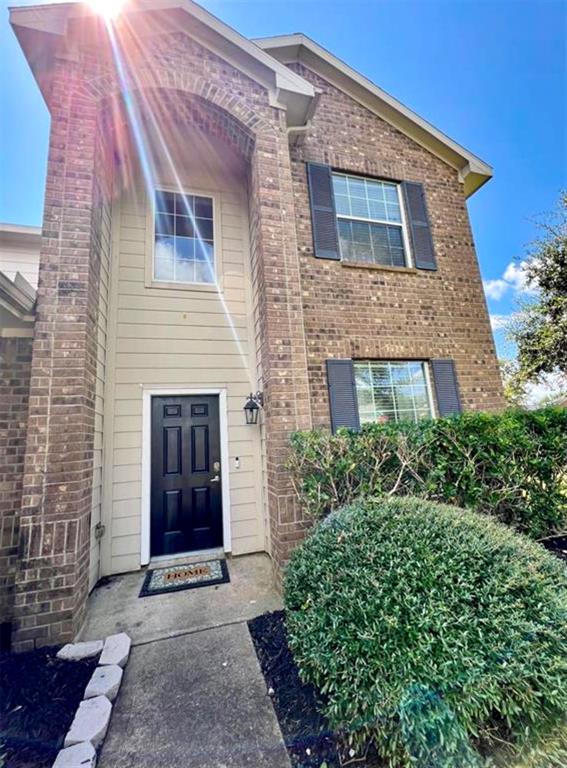 9131 Creekside Court, Hitchcock, Texas image 4
