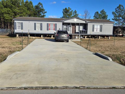 Manufactured Home in Cleveland TX 900 Road 5507.jpg