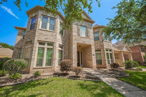 Photo of 7611 Herndon Place, Sugar Land, TX 77479 (MLS # 40093304)