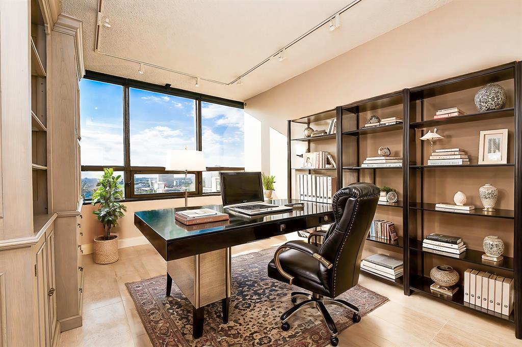 5150 Hidalgo Street #1704, Houston, Texas image 15