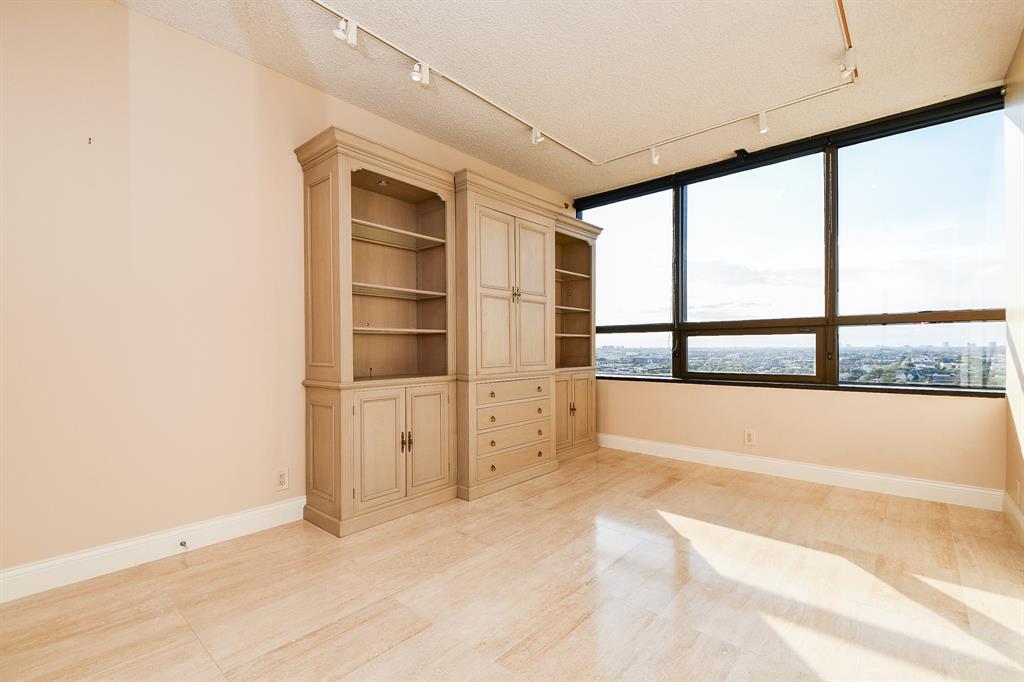 5150 Hidalgo Street #1704, Houston, Texas image 31