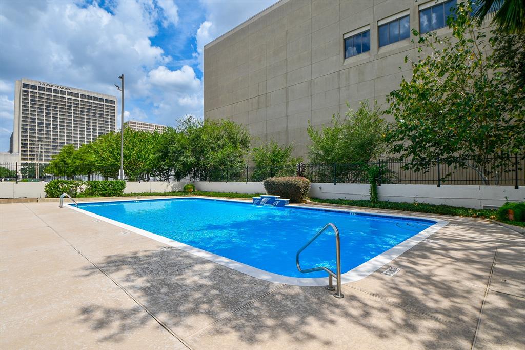 5150 Hidalgo Street #1704, Houston, Texas image 5
