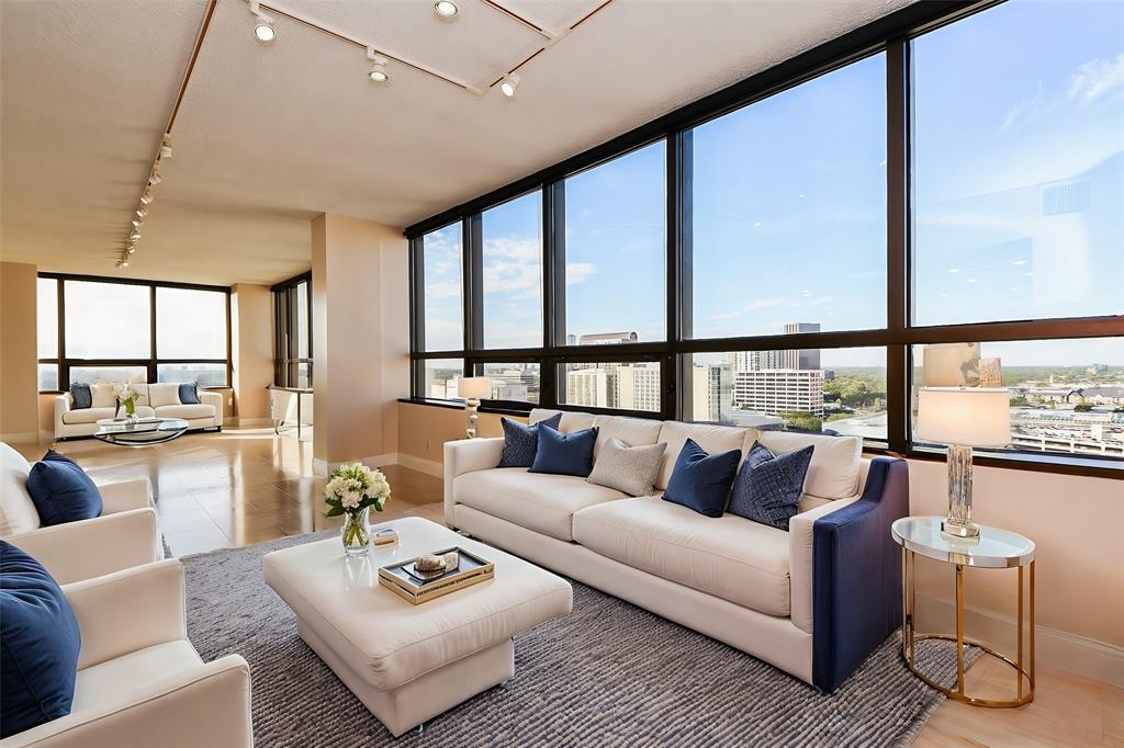 5150 Hidalgo Street #1704, Houston, Texas image 12