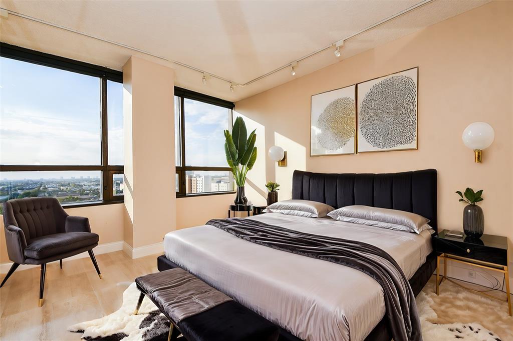 5150 Hidalgo Street #1704, Houston, Texas image 14