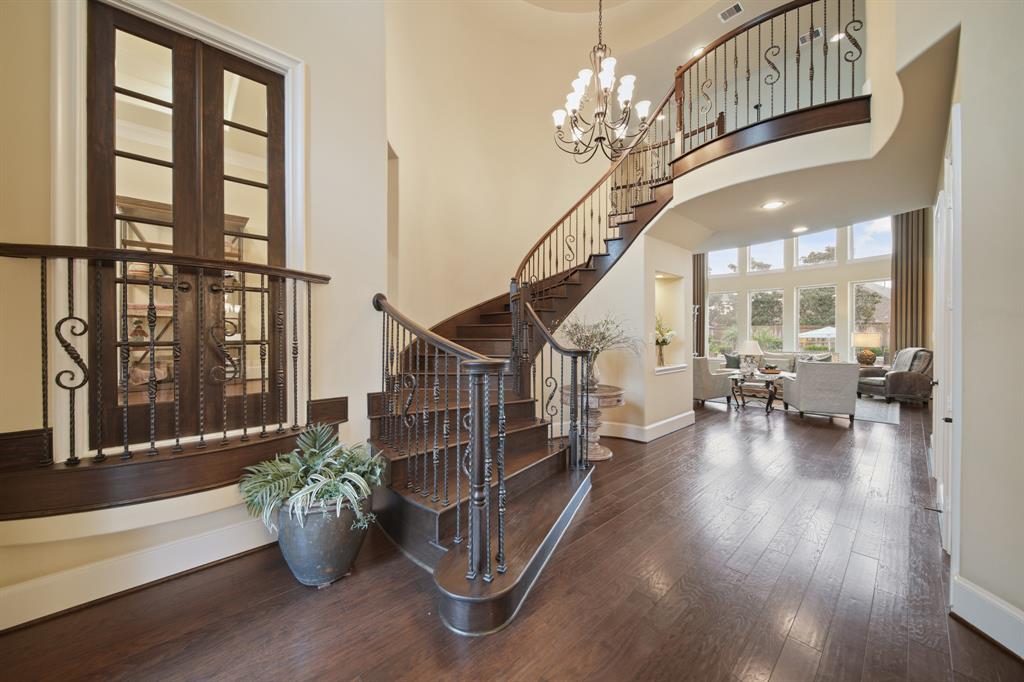 2305 Farris Valley Lane