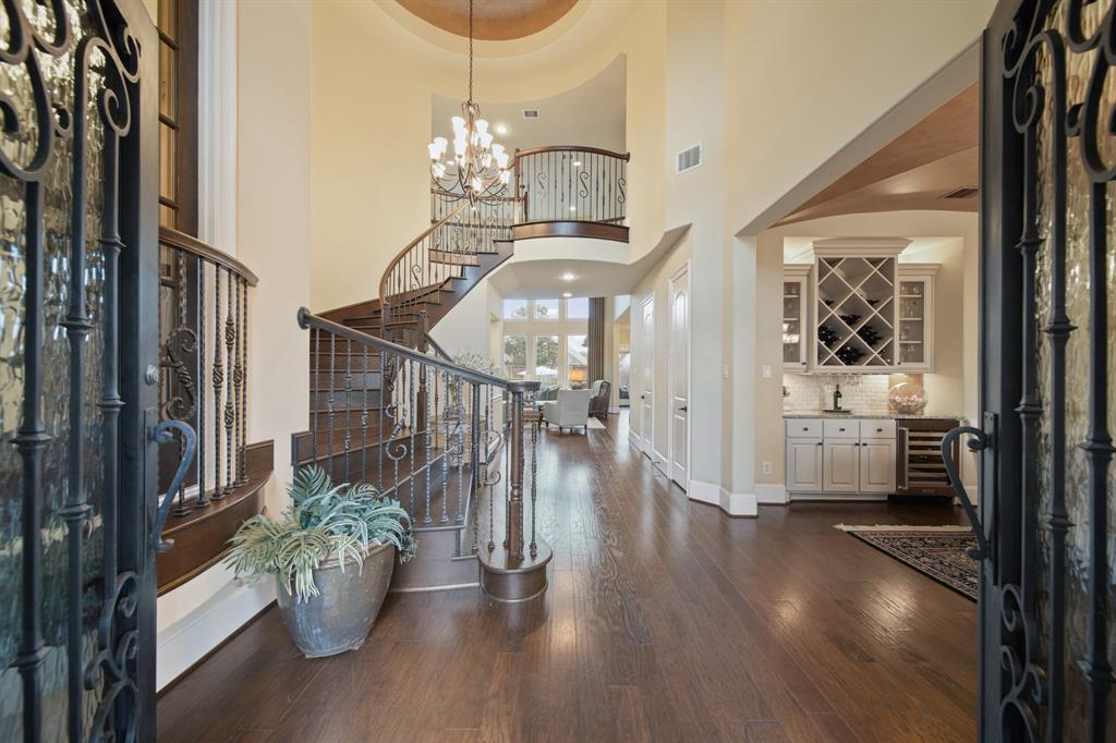 2305 Farris Valley Lane