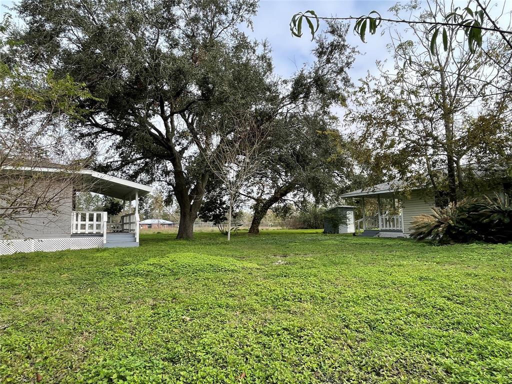 13035 Hatfield Road, Brookside Village, Texas image 36