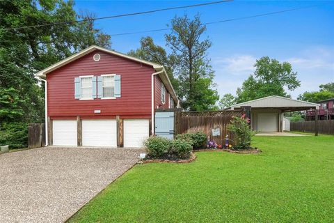 Single Family Residence in Point Blank TX 316 Woodland Shores Street 5.jpg