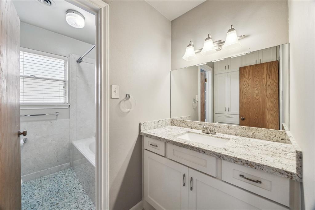 1327 Seaspray Court, Houston, Texas image 14