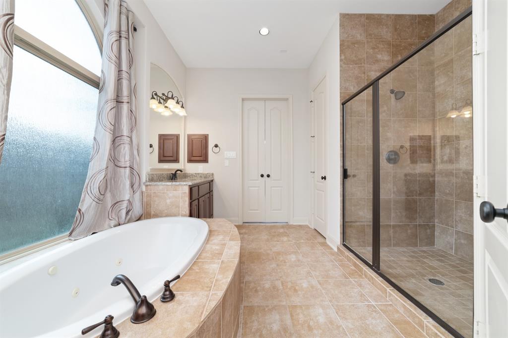 5422 Dalton Ranch Lane, Sugar Land, Texas image 10