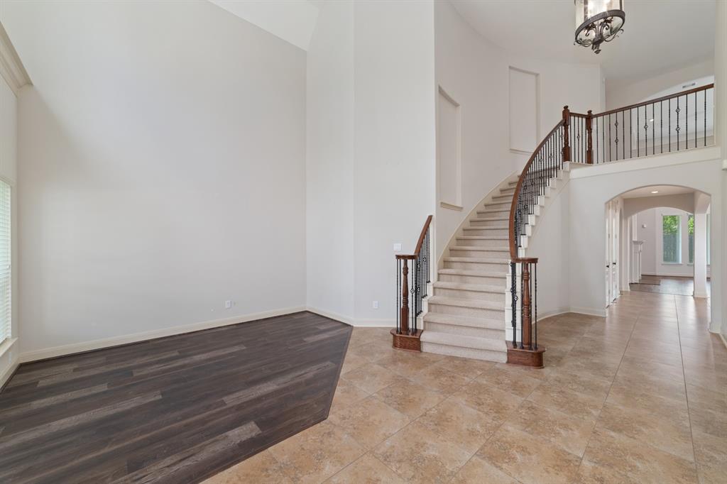 5422 Dalton Ranch Lane, Sugar Land, Texas image 6