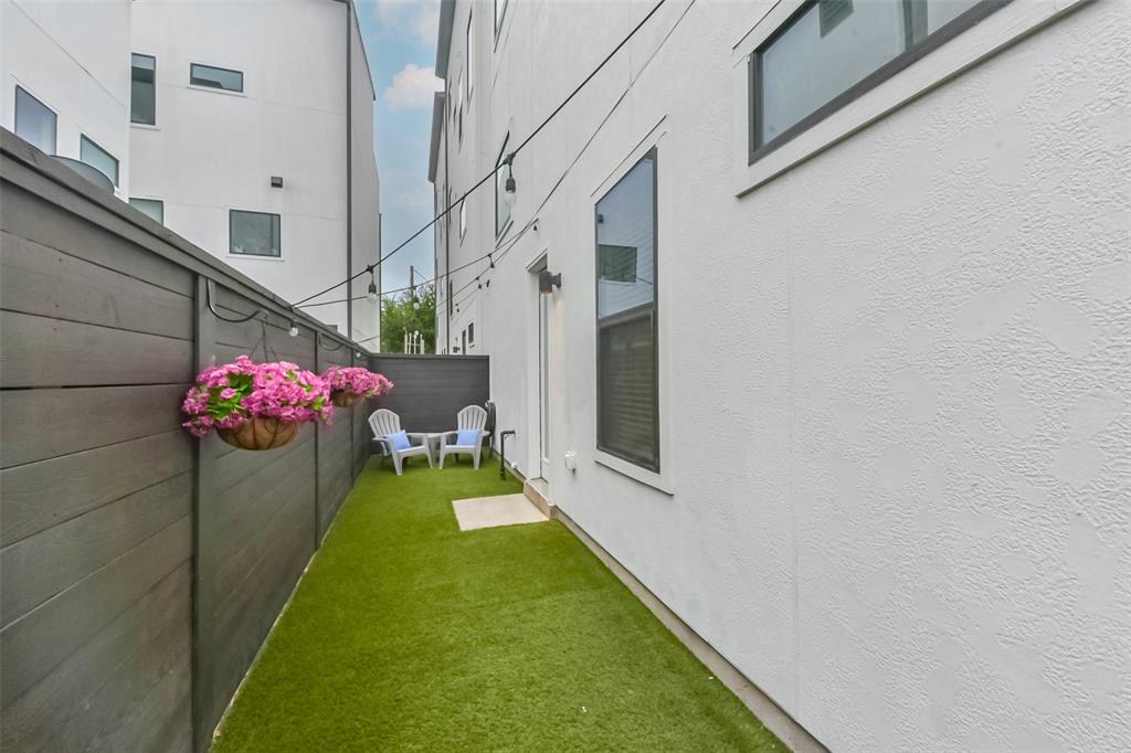 1812 Bingham Street, Houston, Texas image 10