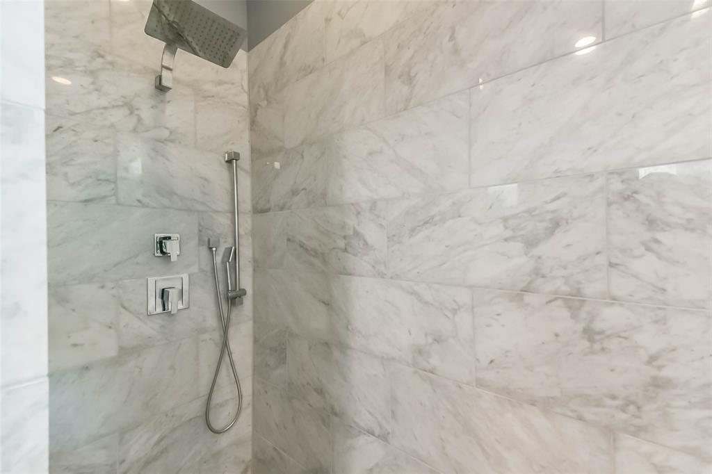 1812 Bingham Street, Houston, Texas image 32