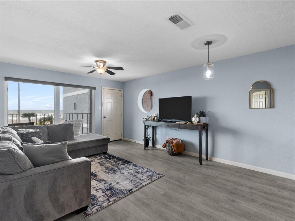 7600 Seawall Boulevard #113, Galveston, Texas image 3