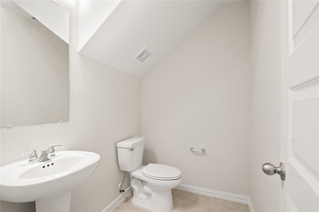 308 Snow Goose Court, Willis, Texas image 29