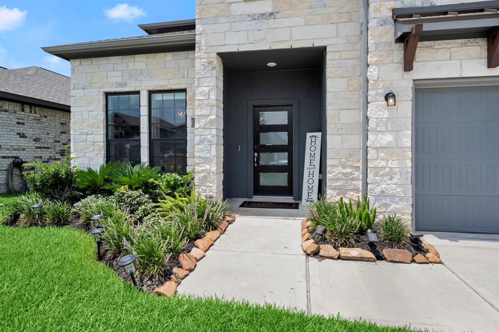13010 Oleander Bay Lane, Texas City, Texas image 7