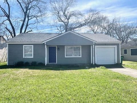 636 Kyle Street, Angleton, TX 77515 - MLS#: 88222413