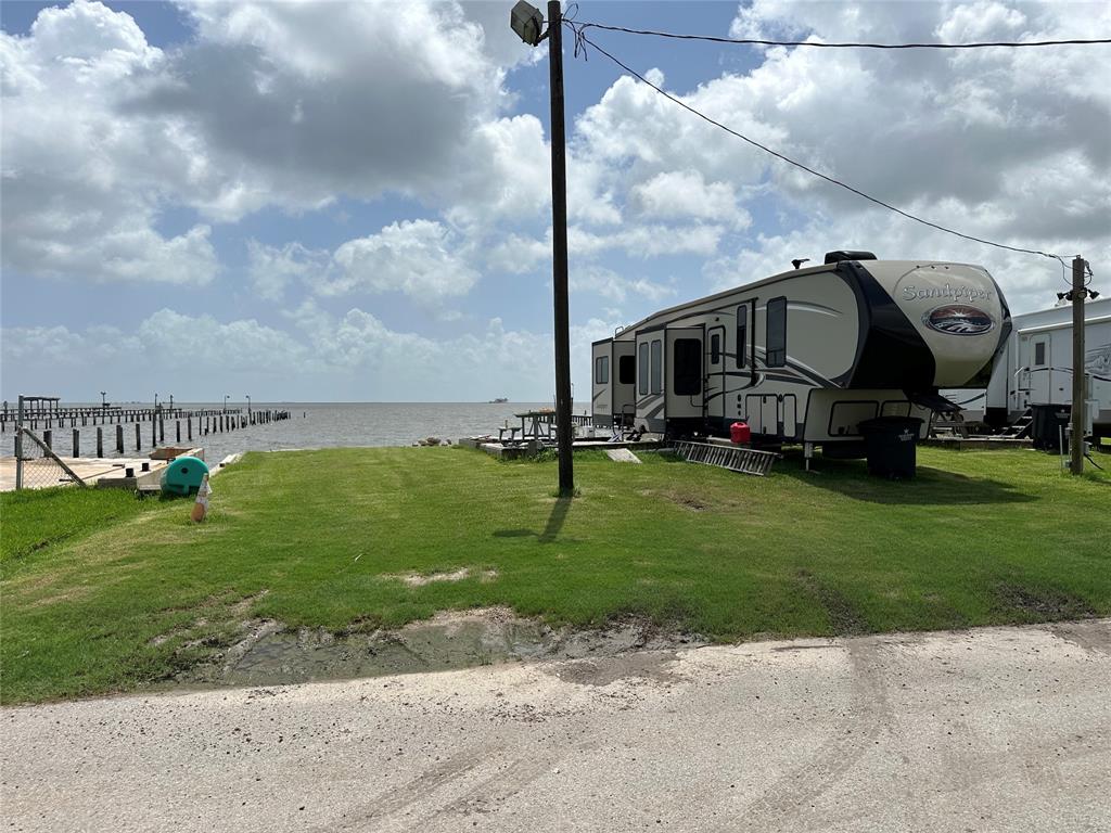 1431 8th Street, San Leon, Texas image 9