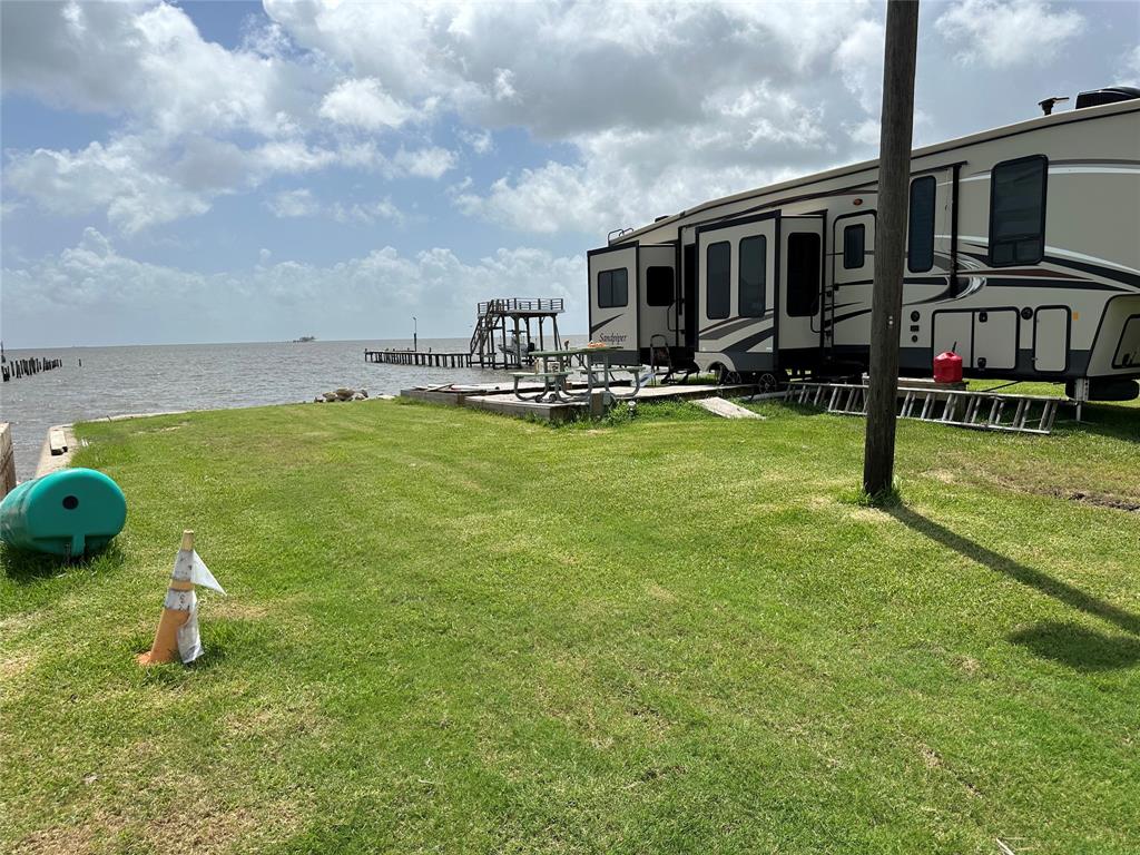 1431 8th Street, San Leon, Texas image 6