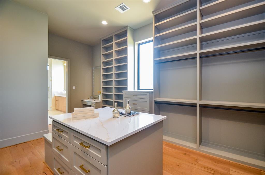 20218 Tealpointe Ridge Lane, Tomball, Texas image 14