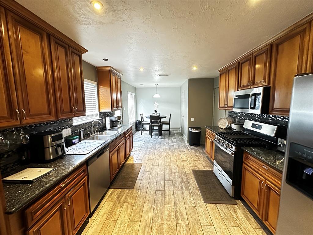 2914 Copra Lane, Houston, Texas image 10