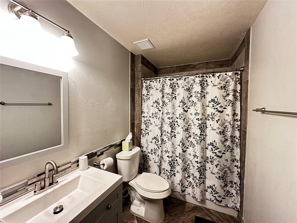 2914 Copra Lane, Houston, Texas image 32