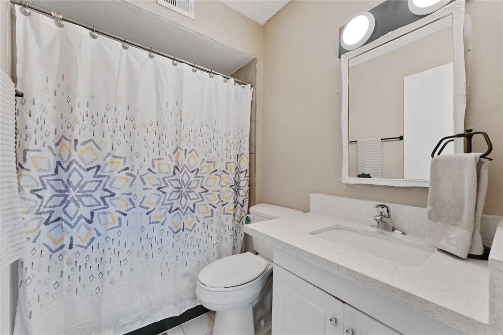 12574 Newbrook Drive, Houston, Texas image 15