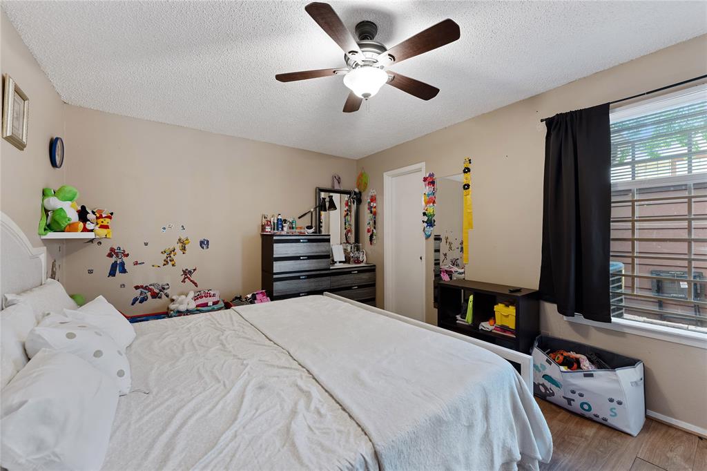 12574 Newbrook Drive, Houston, Texas image 17